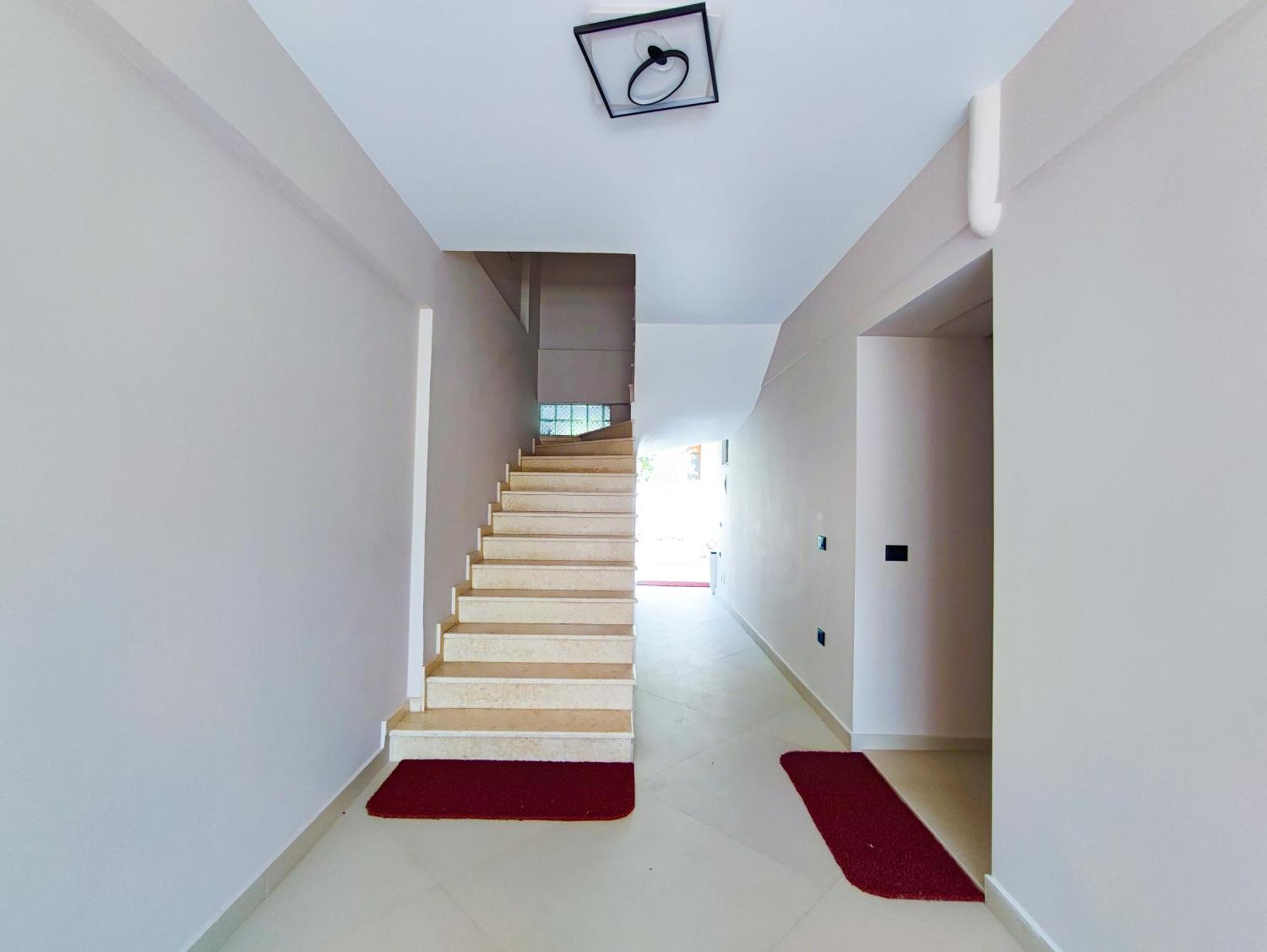 Comfort Villa Vlore Exterior photo